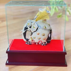 Silver Elephant Display Box (L) – Wooden Base ‘රිදී අලියා’ (AE0063)