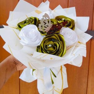 Ribbon Flower Bouquet – Olive & White (7 Flowers with 1 Butterfly) – Code: GZ015 🫒🤍🦋