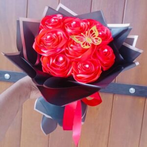 Ribbon Flower Bouquet – Red (10 Flowers with 1 Butterfly) – Code: GZ030 ❤️🦋
