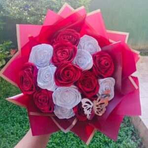 Glitter Flower Bouquet – Rainbow White & Burgundy (15 Flowers with 1 Butterfly) – Code: GZ028 🌈🤎🦋✨